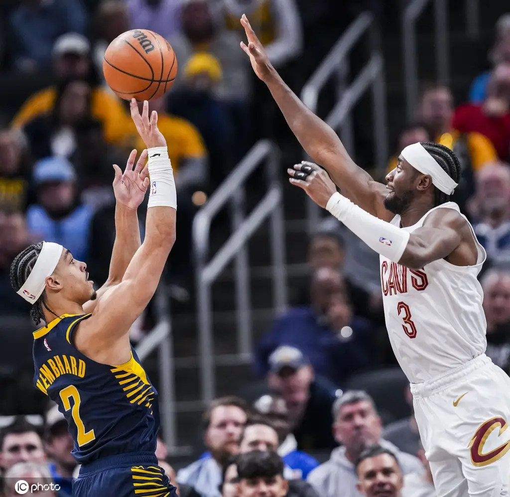 雷火电竞下载-冷酷一击！对手精准进球得分