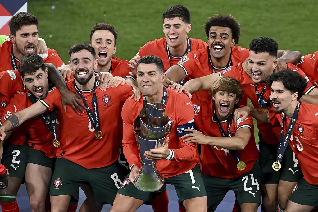 关于球队实力对比,欧洲决赛将展开巅峰对决!的信息 关于球队实力对比,欧洲决赛将展开巅峰对决!的信息