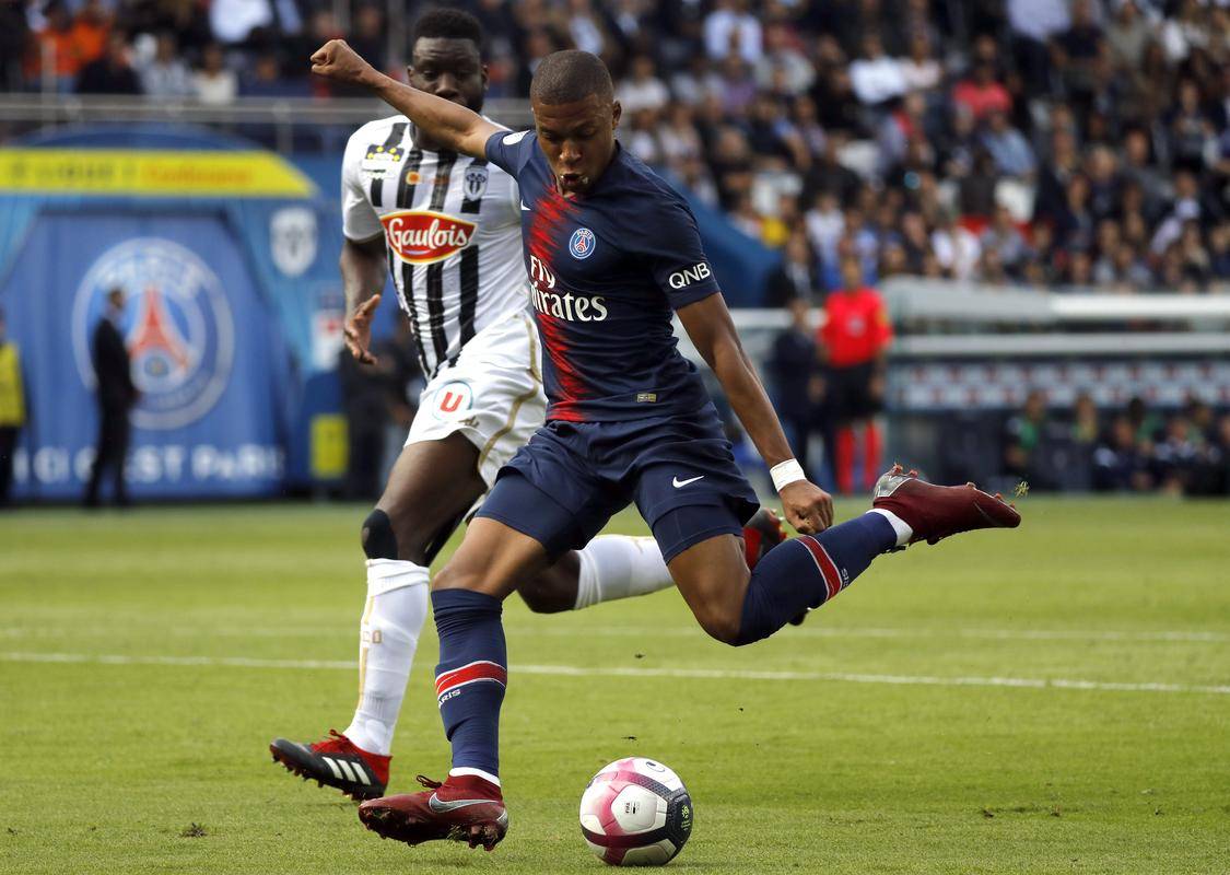 雷火电竞下载-南特客场大胜昂热，提高排名的简单介绍