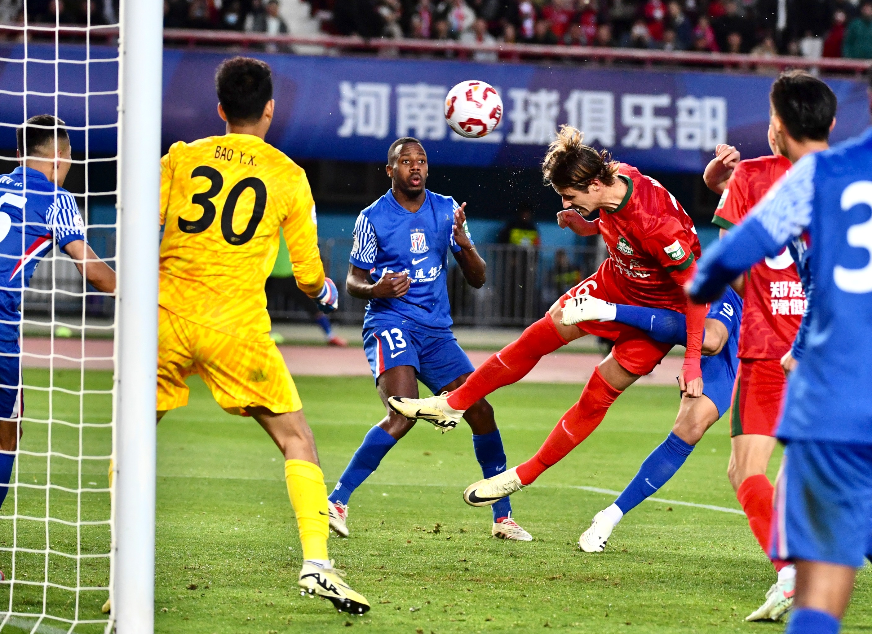 包含上海申花主场力克对手,激情追赶的词条 包含上海申花主场力克对手,激情追赶的词条