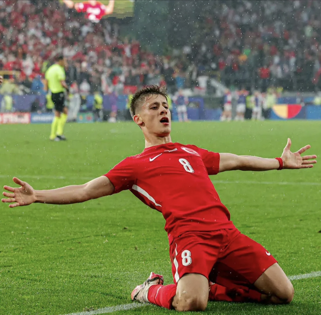 欧洲杯球员突破自我,表现堪称完美的简单介绍 欧洲杯球员突破自我,表现堪称完美的简单介绍