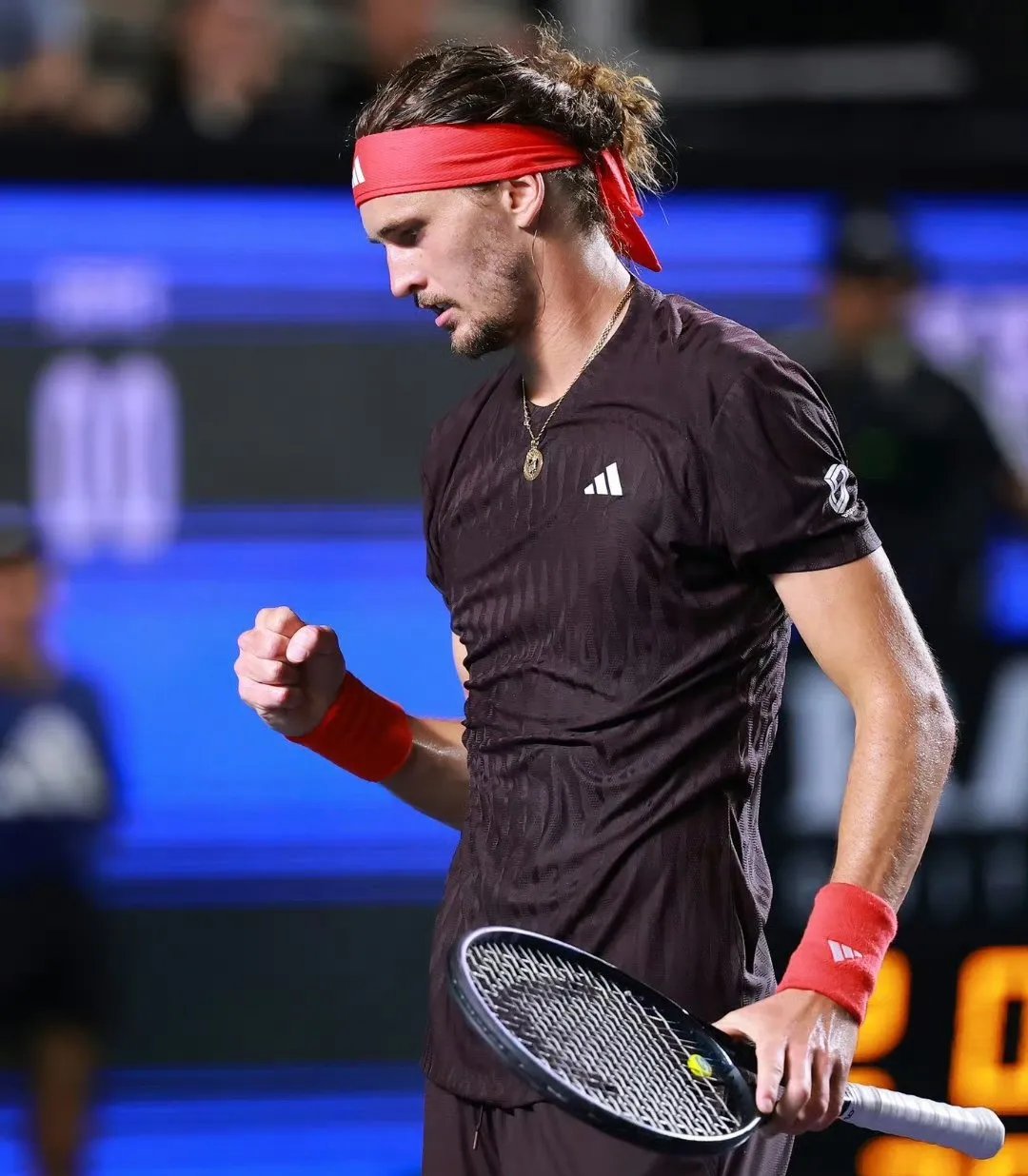 雷火电竞官网-蒙特卡洛大师赛鏖战拉沃尔杯，兹维列夫统治全场的简单介绍