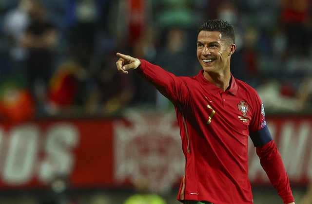 日本队绝杀葡萄牙队，奥恰洛夫高光表现