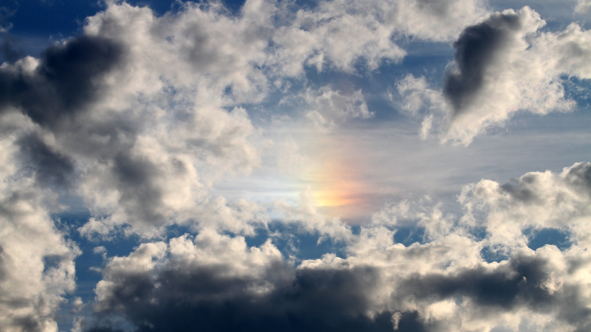 雷火电竞简介-卡塔尔资本强势晋级伯纳乌，姆巴佩成为皇马新时代的关键先生