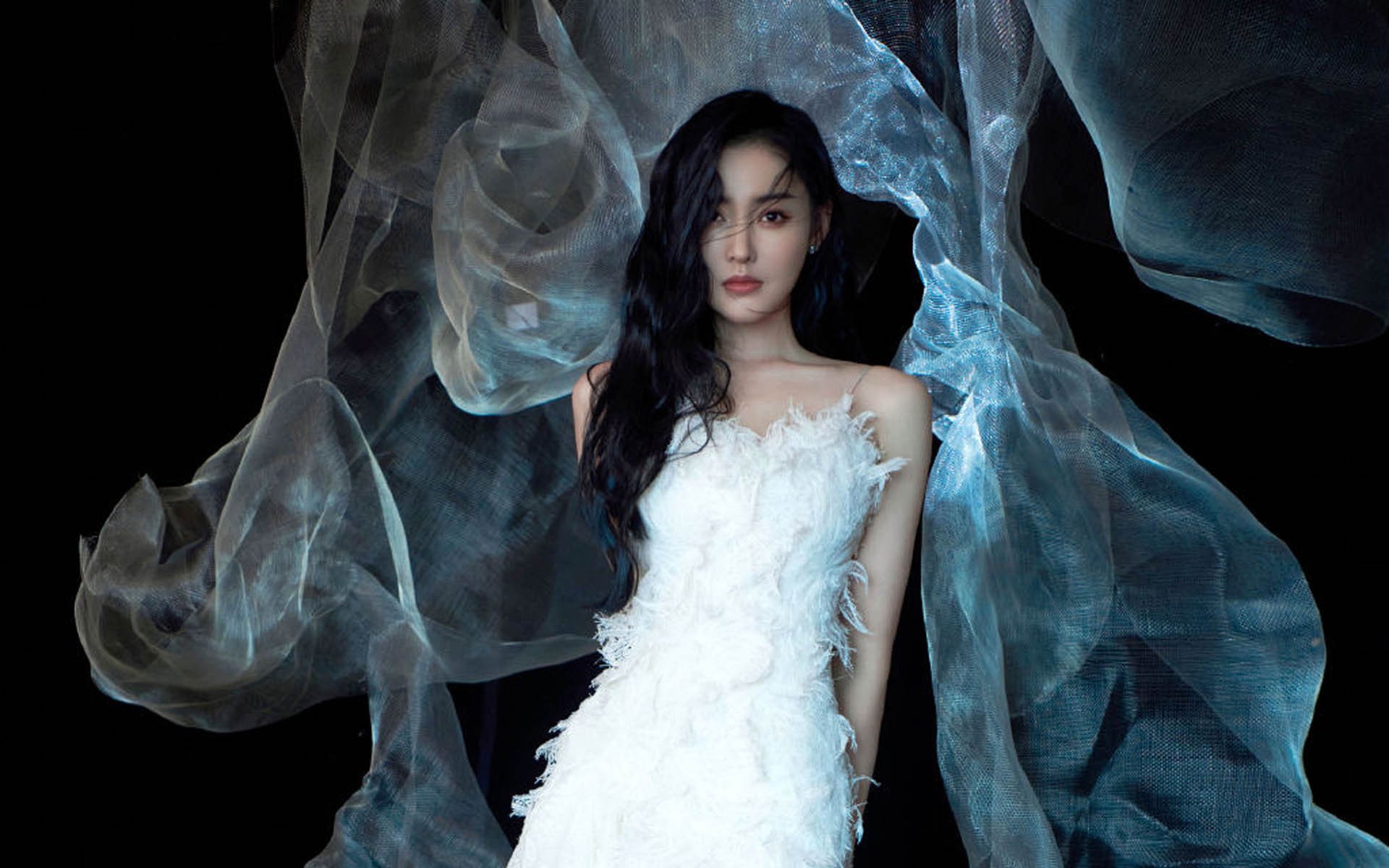 唯一性文章，跨界哨声—奥运周期关键战的启示与AC米兰安哥拉硬仗的共鸣