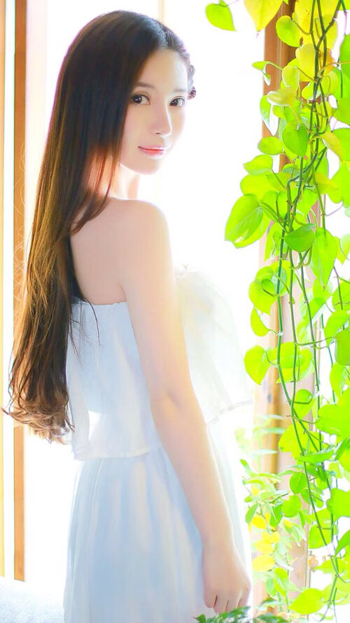 雷火电竞合作-绿茵双面镜，个体荣耀与团队洪流的交响